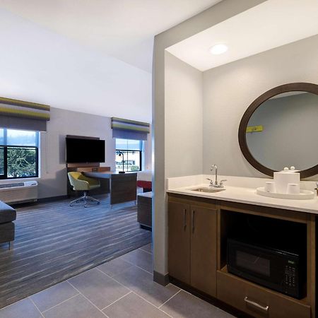 Hampton Inn & Suites Marina Exteriér fotografie