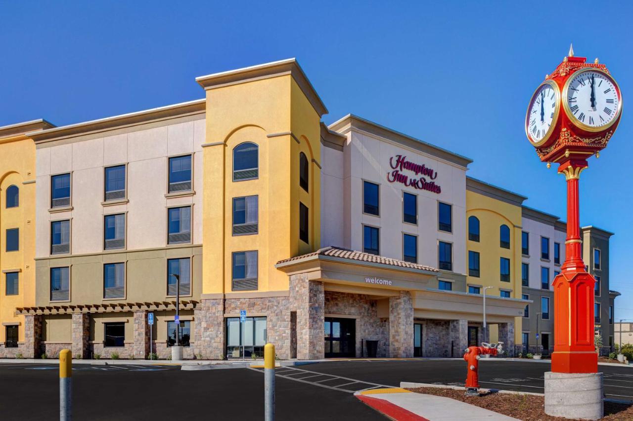 Hampton Inn & Suites Marina Exteriér fotografie