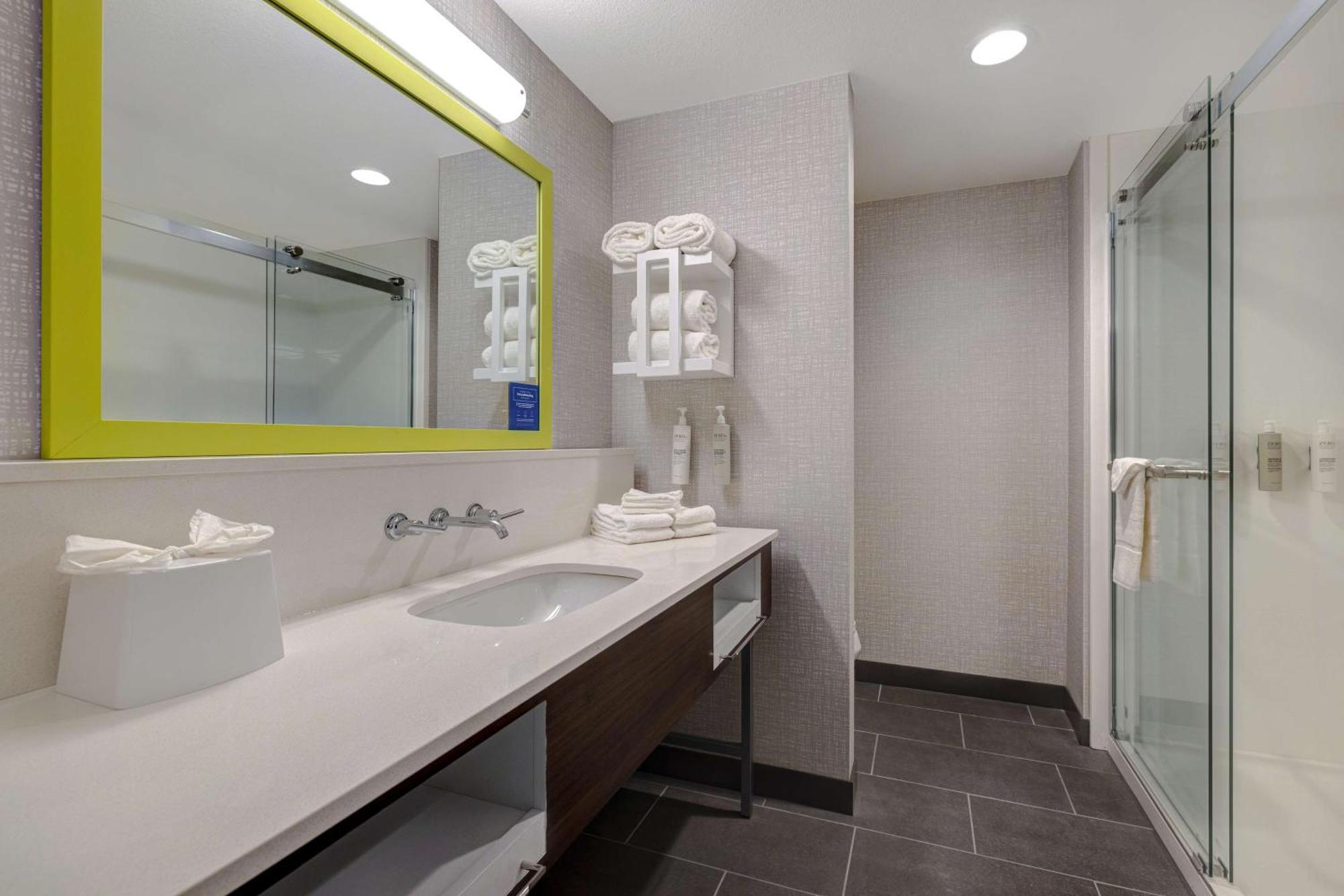 Hampton Inn & Suites Marina Exteriér fotografie
