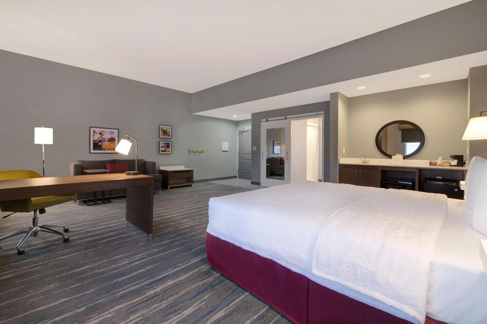 Hampton Inn & Suites Marina Exteriér fotografie